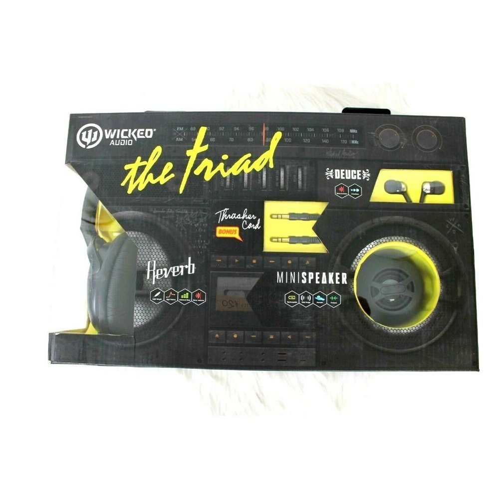 New Wicked Audio Headphones Set The Triad Earbuds Thrasher Cord Speaker in Box